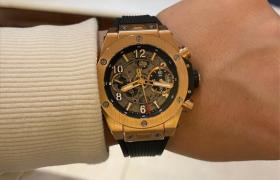 宇舶腕表表壳有划痕解决方法大全